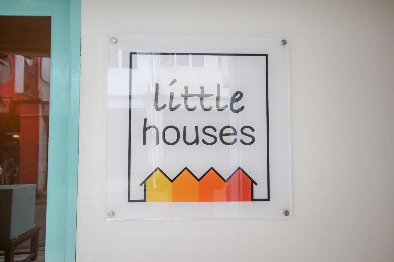 Little Houses كوشنج المظهر الخارجي الصورة